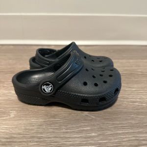 COPY - black crocs